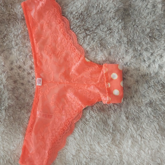 NWT size Med Victoria Secret panties - Picture 3 of 10